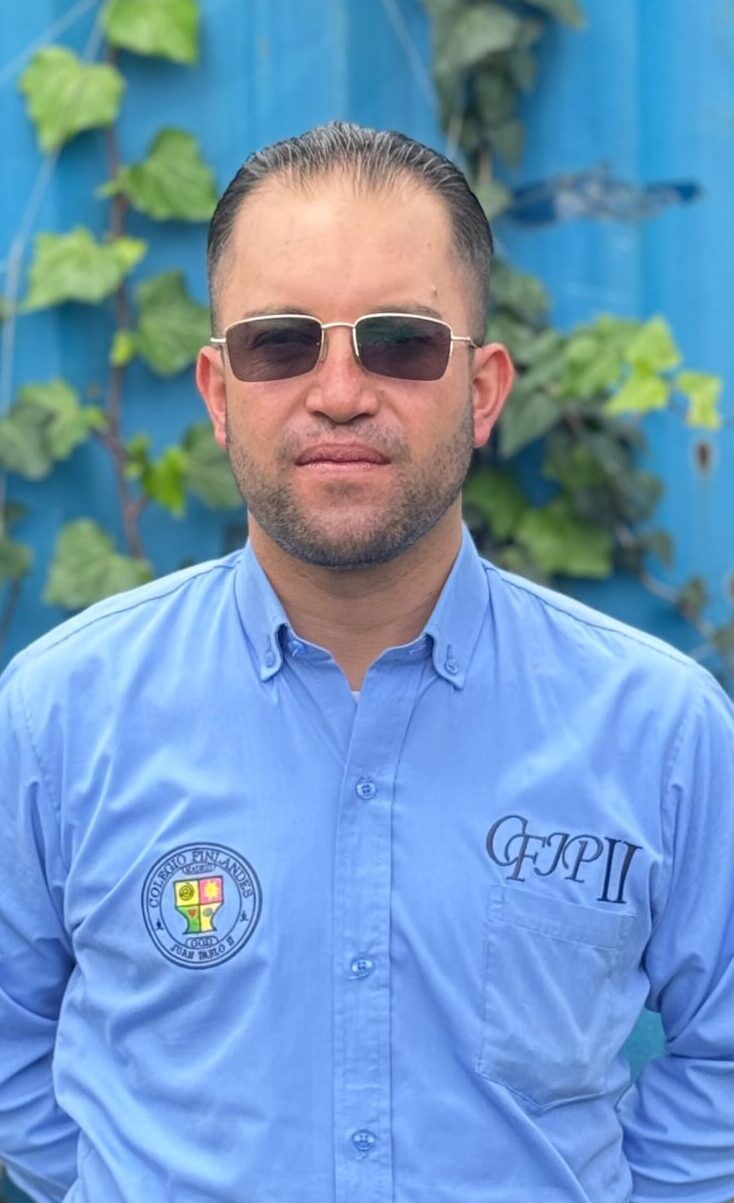 Lic. Alejandro Hernández